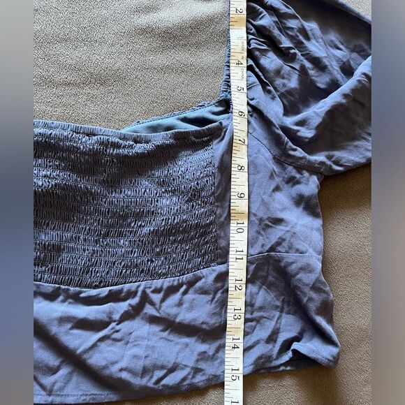 NWT Kendall & Kylie Long Sleeve Shirred Bodice Top Large Blue PACSUN - Picture 10 of 11